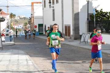 Nueva victoria de Rubén Palomeque en los 10 Km. Urbanos Ciudad de Telde (Foto Francisco Javier Santana y TA)